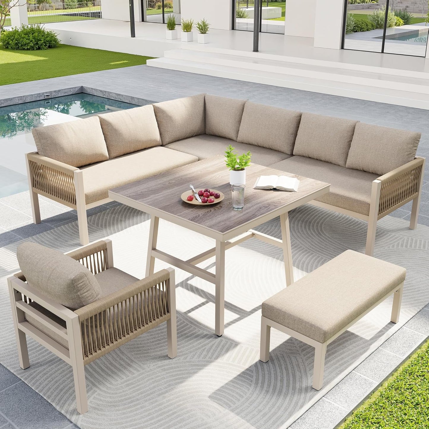 Jardin Exterior en Forma de L para hasta 8 Personas